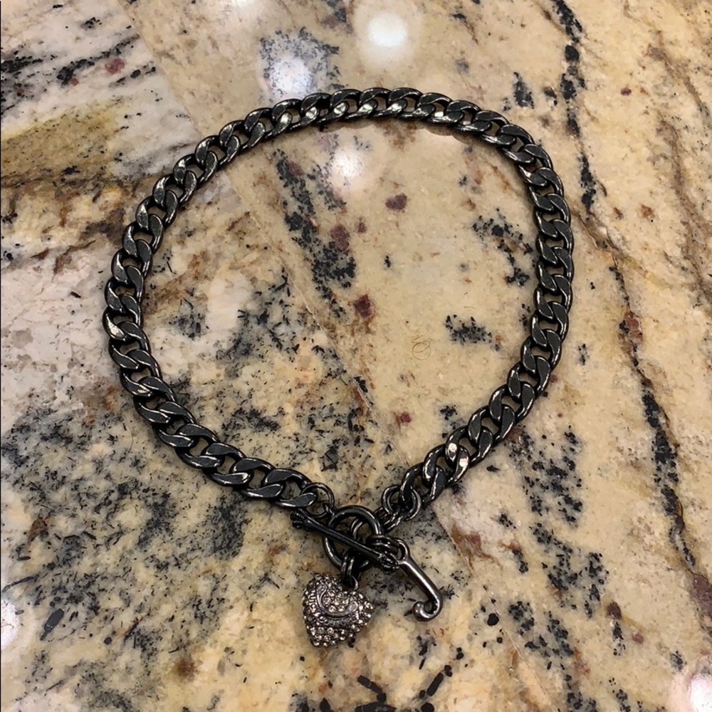 Juicy couture heart puff necklace